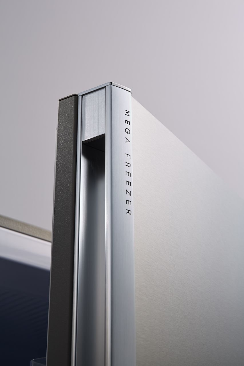 Sharp SJ-XG690GSL